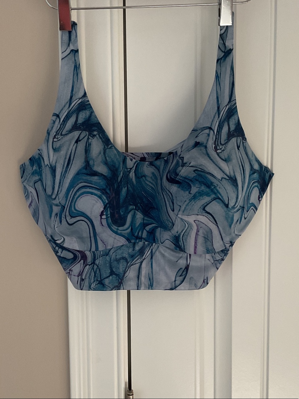 Victoria's Secret Blue Marble On Point  Sports Bra
